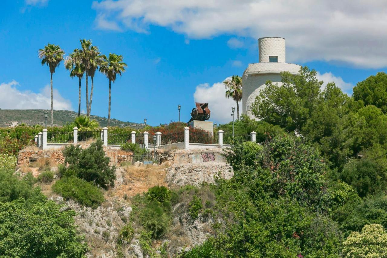 Malagadevacaciones - La Carihuela Palace Torremolinos Extérieur photo